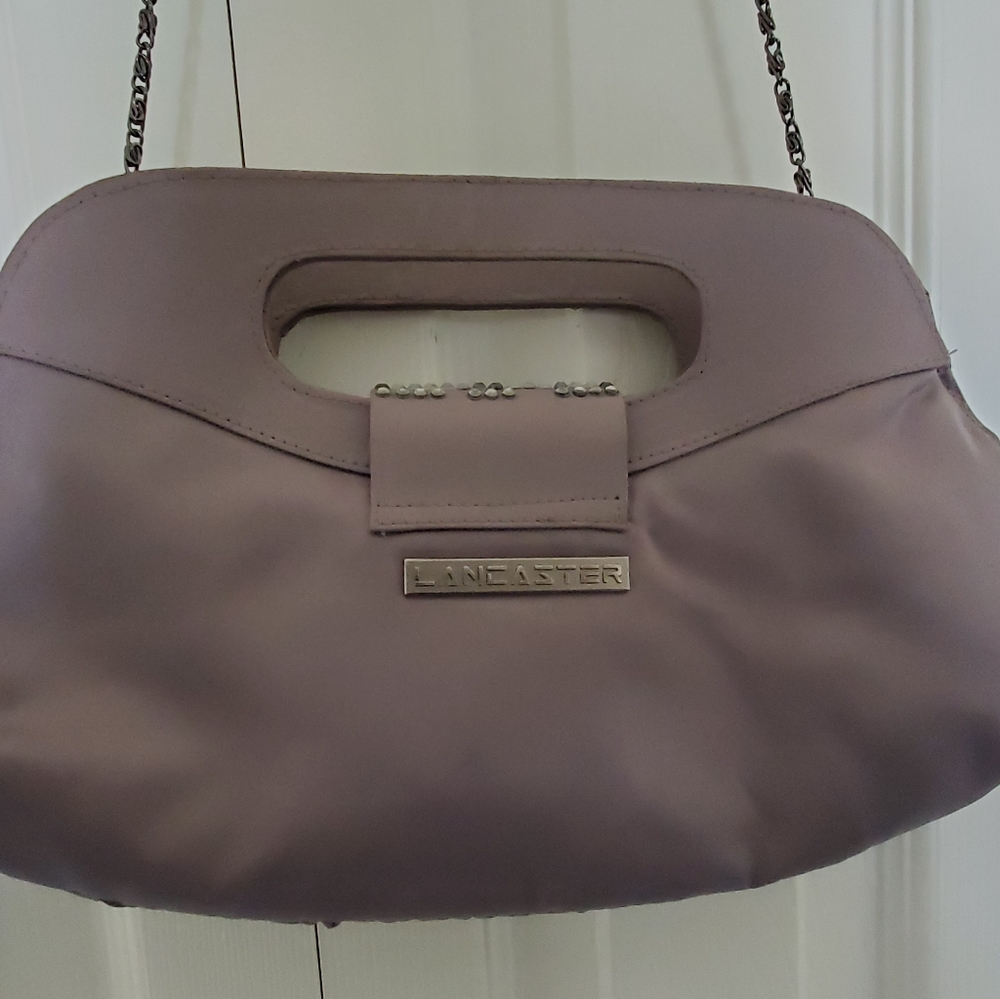 Handbag - Picture 3 of 4